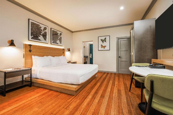 Inn Marin and Suites, Ascend Hotel Collection image 10