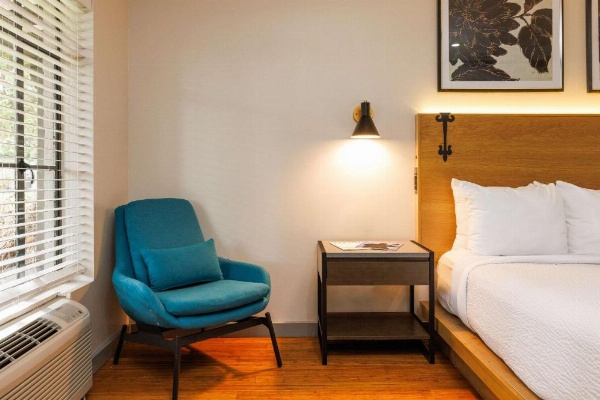 Inn Marin and Suites, Ascend Hotel Collection image 12